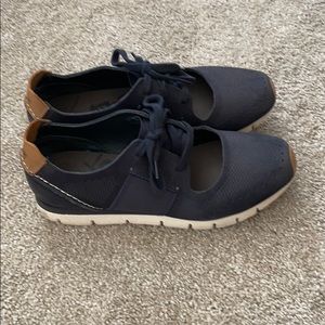 OBTB Star Dust sneaker in navy